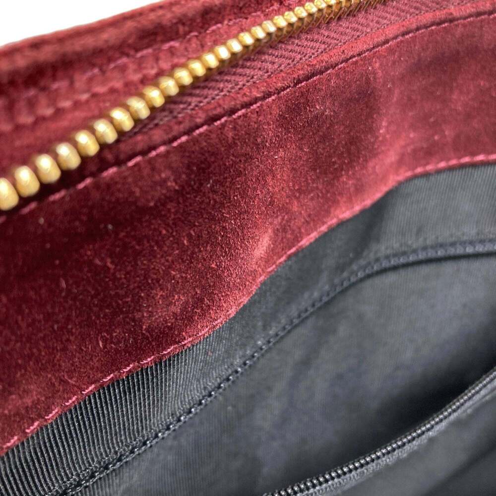 CHANEL Red Logo Tote Bag - Picture 11 of 16